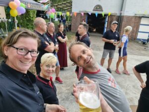 Die RUM-PADDLER und der Ruderklub EMPOR veranstalten jährlich die Veranstaltung mit dem Namen: EMPORIALE